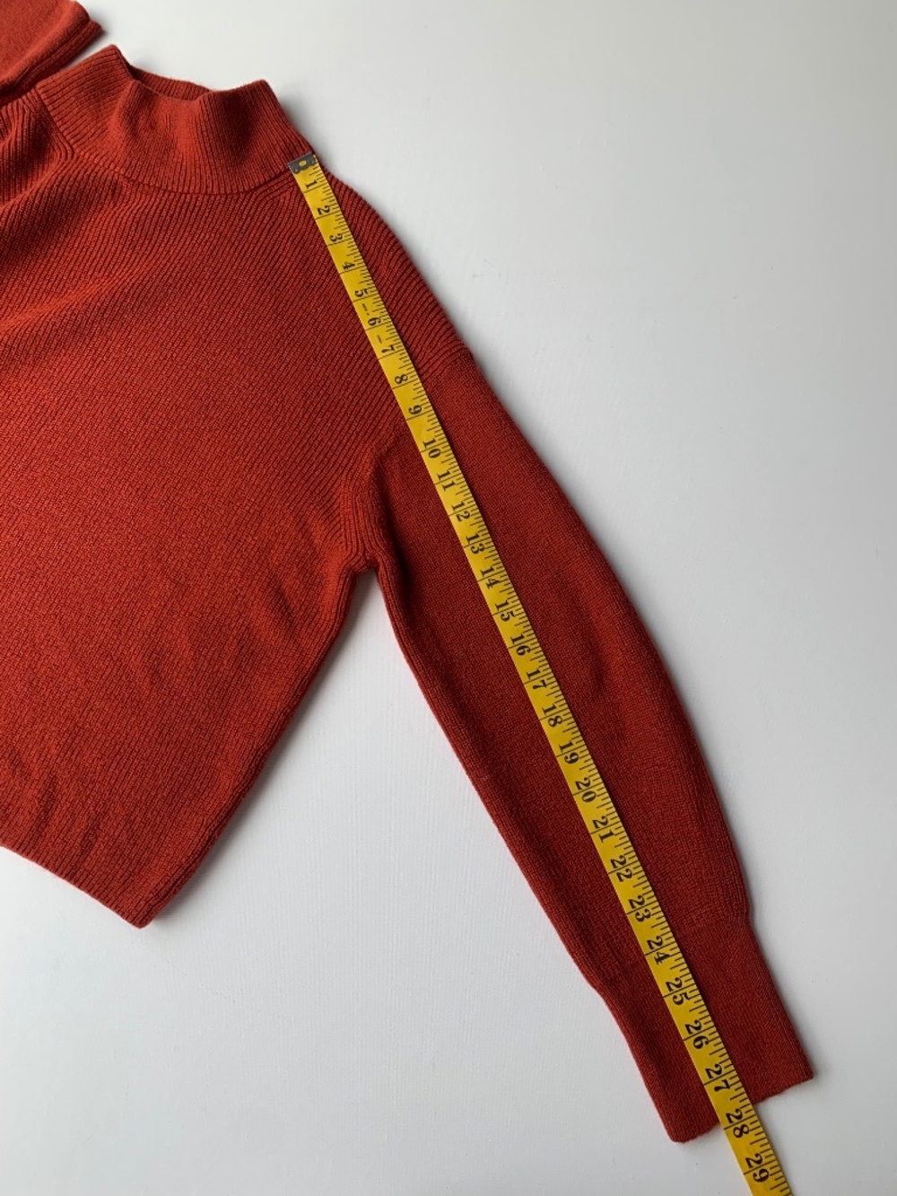 Lululemon Merino Wool-Blended Ribbed Turtleneck Sweater Size 8 - Picture 11 of 11